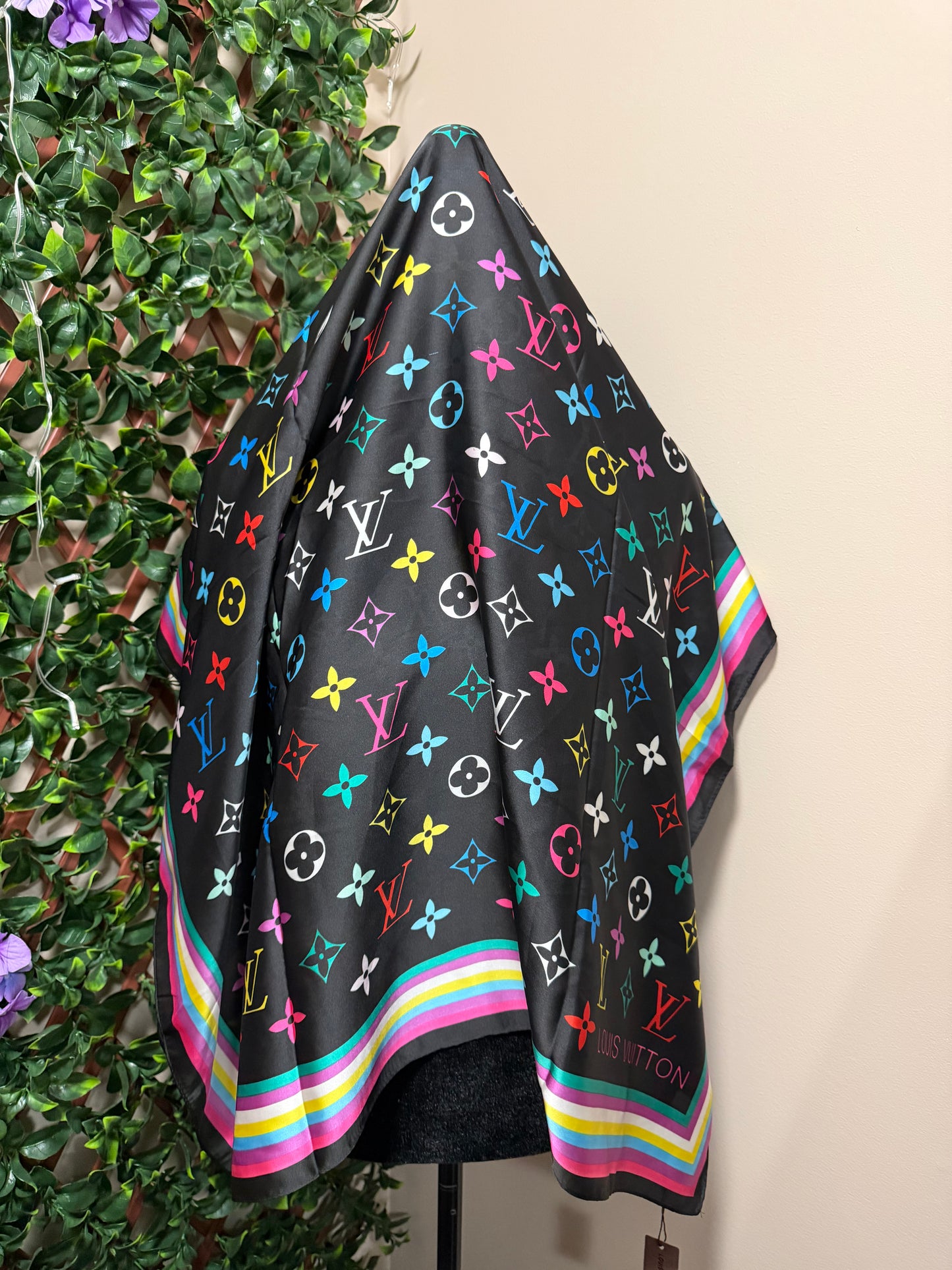 LV Scarf