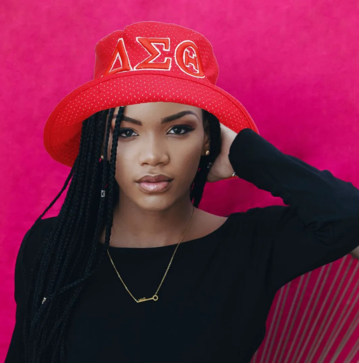 Mesh Embroidered Bucket Hat